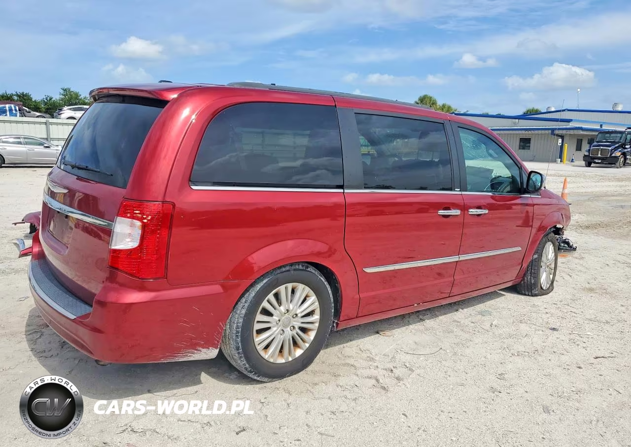 2013 Chrysler Town & Country Touring L VIN:2C4RC1CG0DR691944 - 3