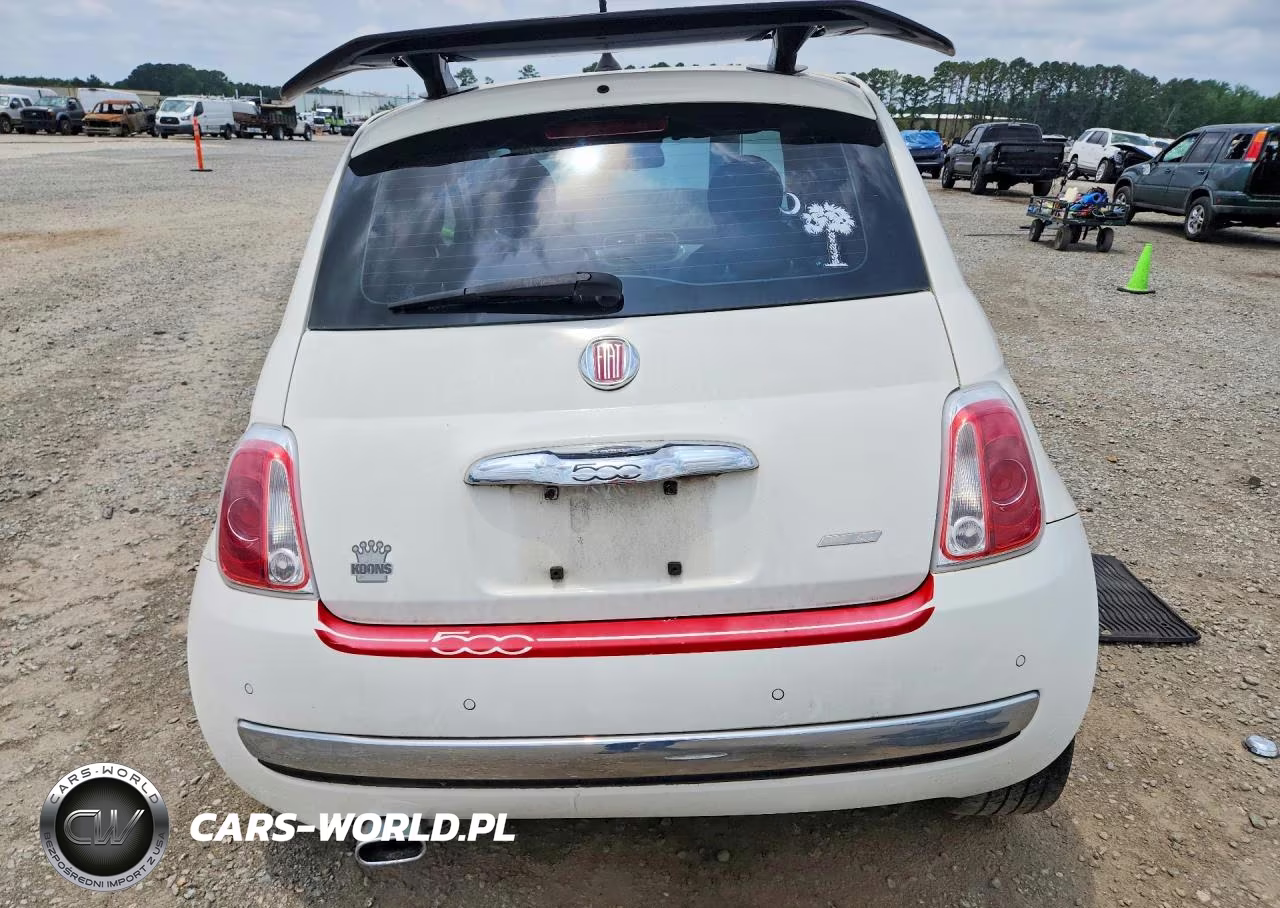 2015 Fiat 500 Lounge VIN:3C3CFFCRXFT570810 - 6