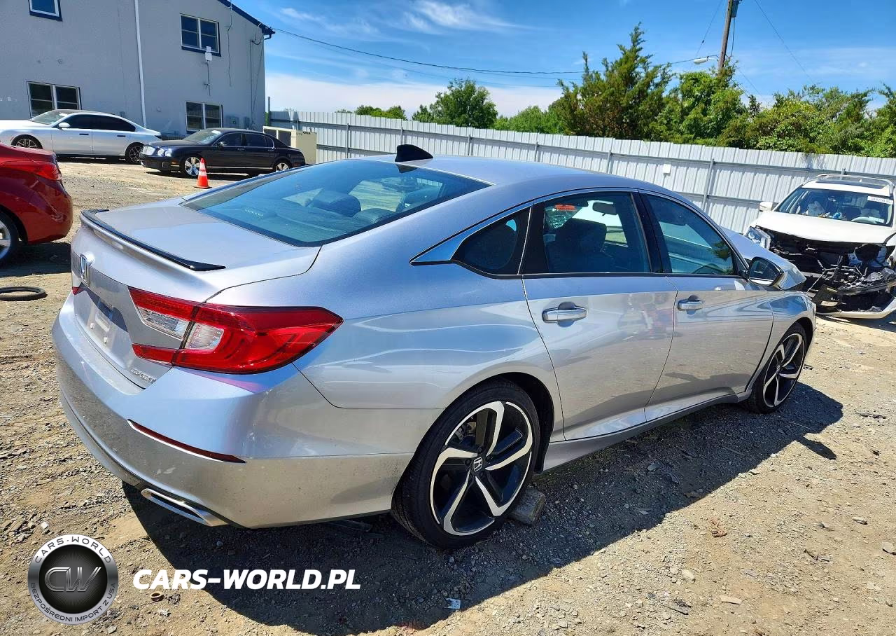 2022 Honda Accord Sport VIN:1HGCV1F32NA104675 - 3