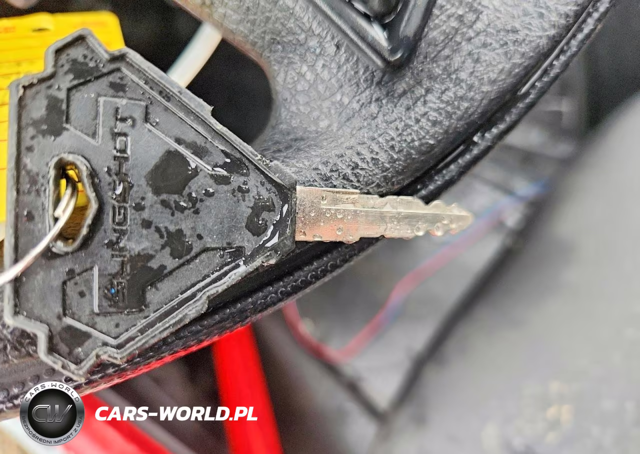 2018 Polaris Slingshot Sl VIN:57XAAPFA7J8127638 - 8