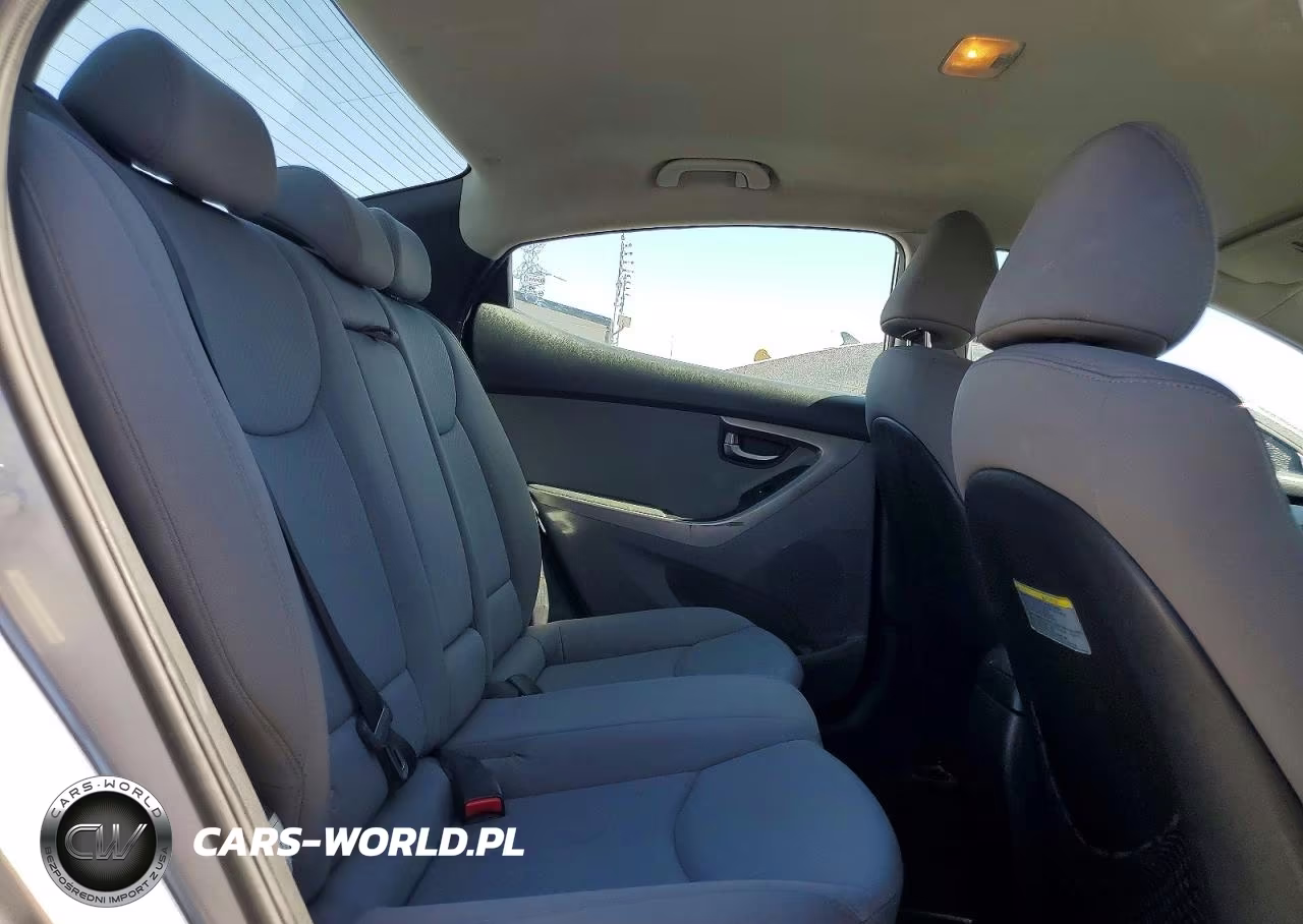 2013 Hyundai Elantra Gls VIN:KMHDH4AE7DU556070 - 10