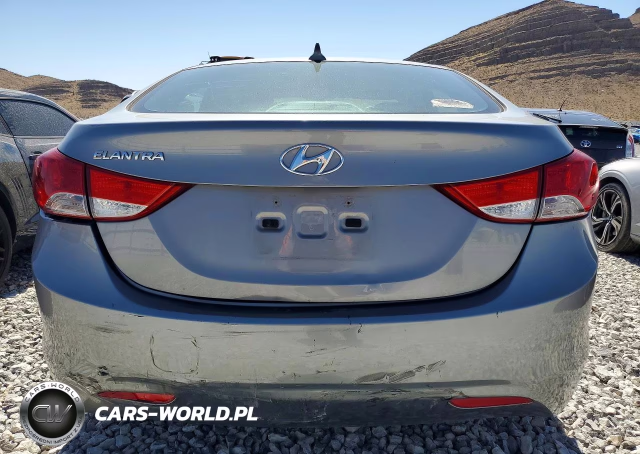 2013 Hyundai Elantra Gls VIN:KMHDH4AE7DU556070 - 6