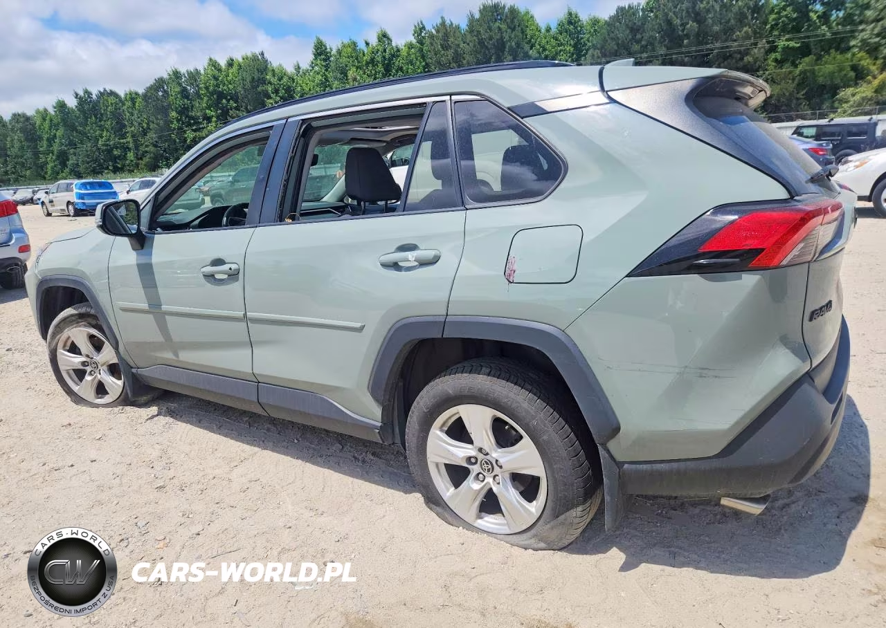 2021 Toyota Rav4 Xle VIN:2T3P1RFV3MW173175 - 2