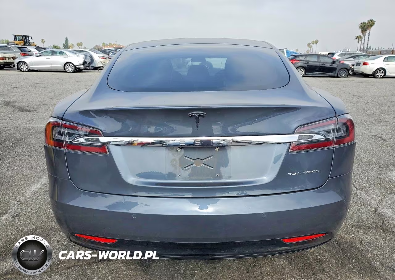 2020 Tesla Model S VIN:5YJSA1E24LF361632 - 6
