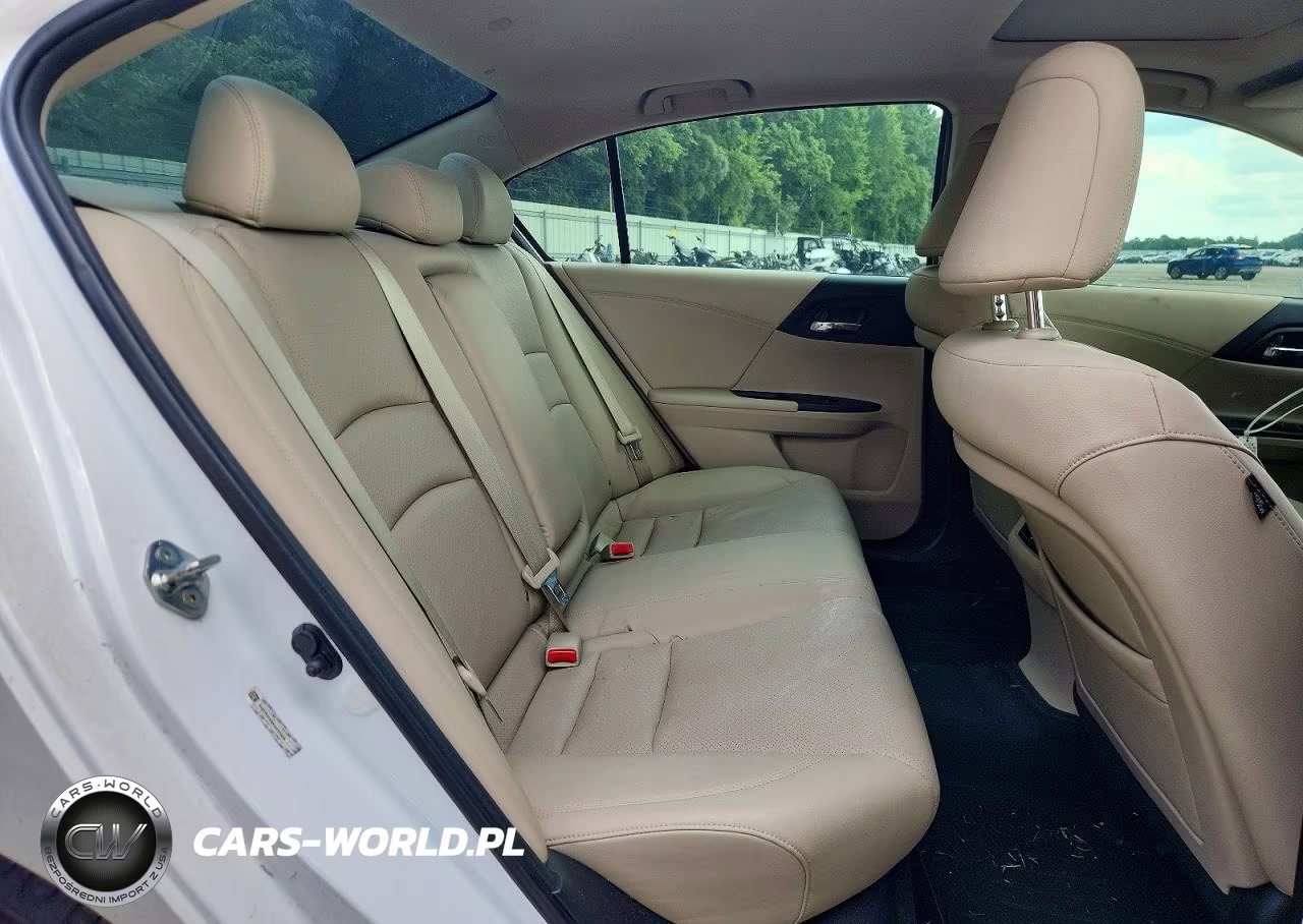 2013 Honda Accord Touring VIN:1HGCR3F99DA032926 - 10