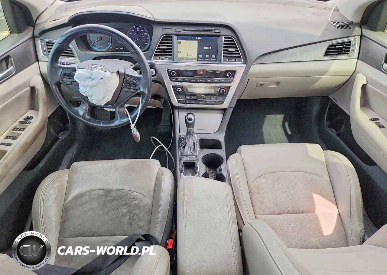 2015 Hyundai Sonata Sport VIN:5NPE34AF4FH200723 - 8