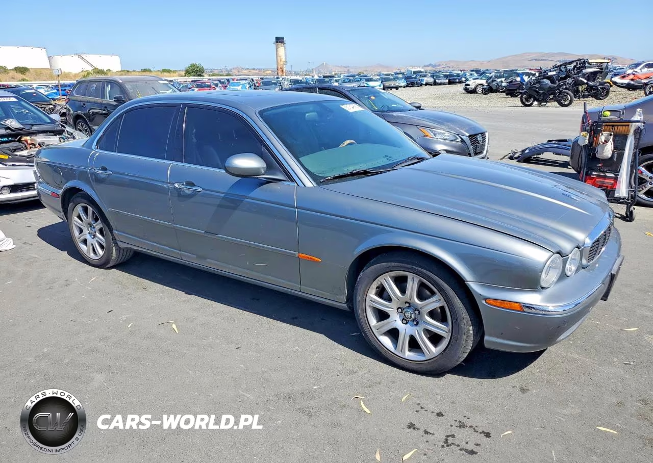 2004 Jaguar Xj8 VIN:SAJWA71CX4SG21351 - 4