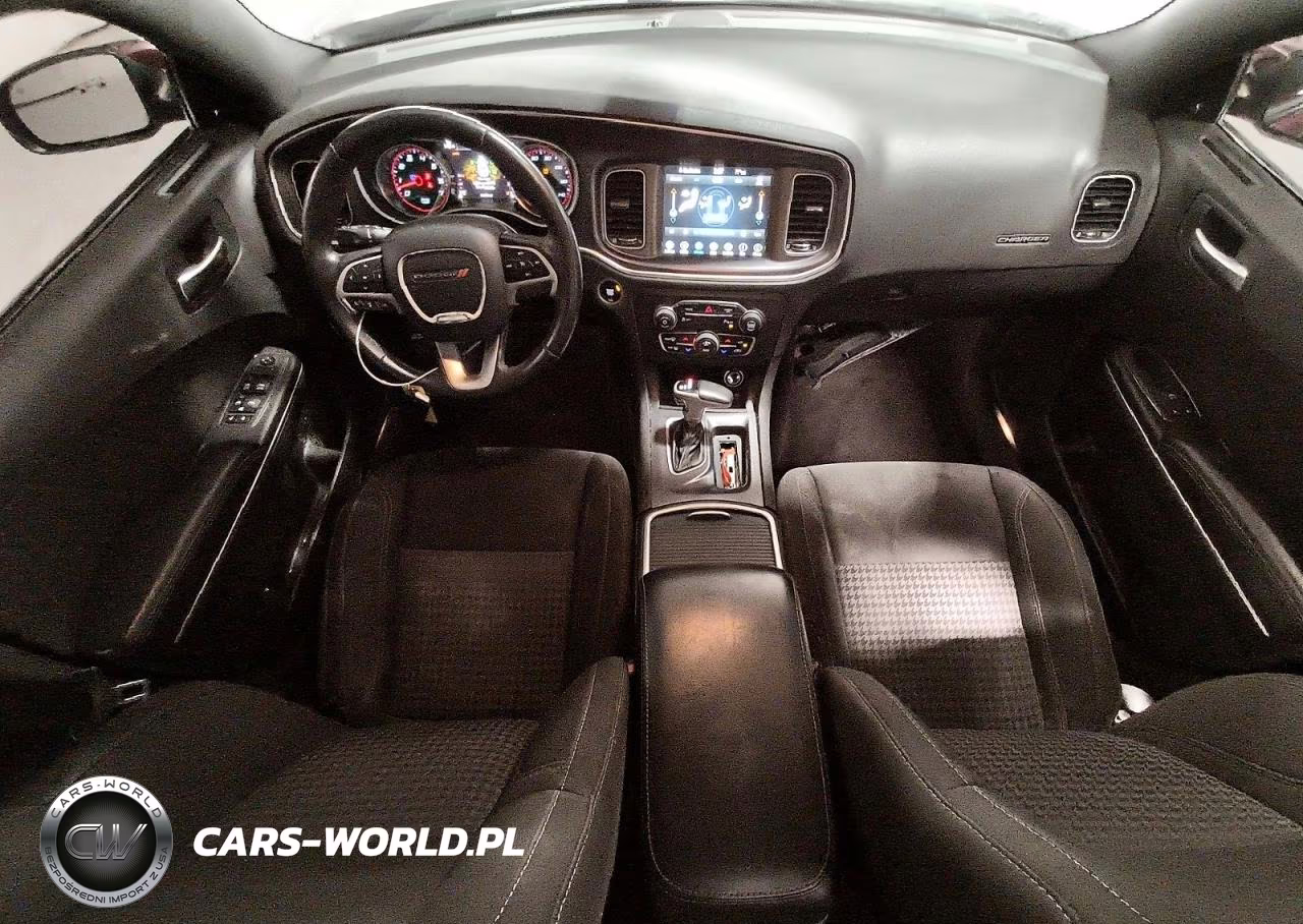 2018 Dodge Charger Sxt Plus VIN:2C3CDXHG9JH188448 - 8