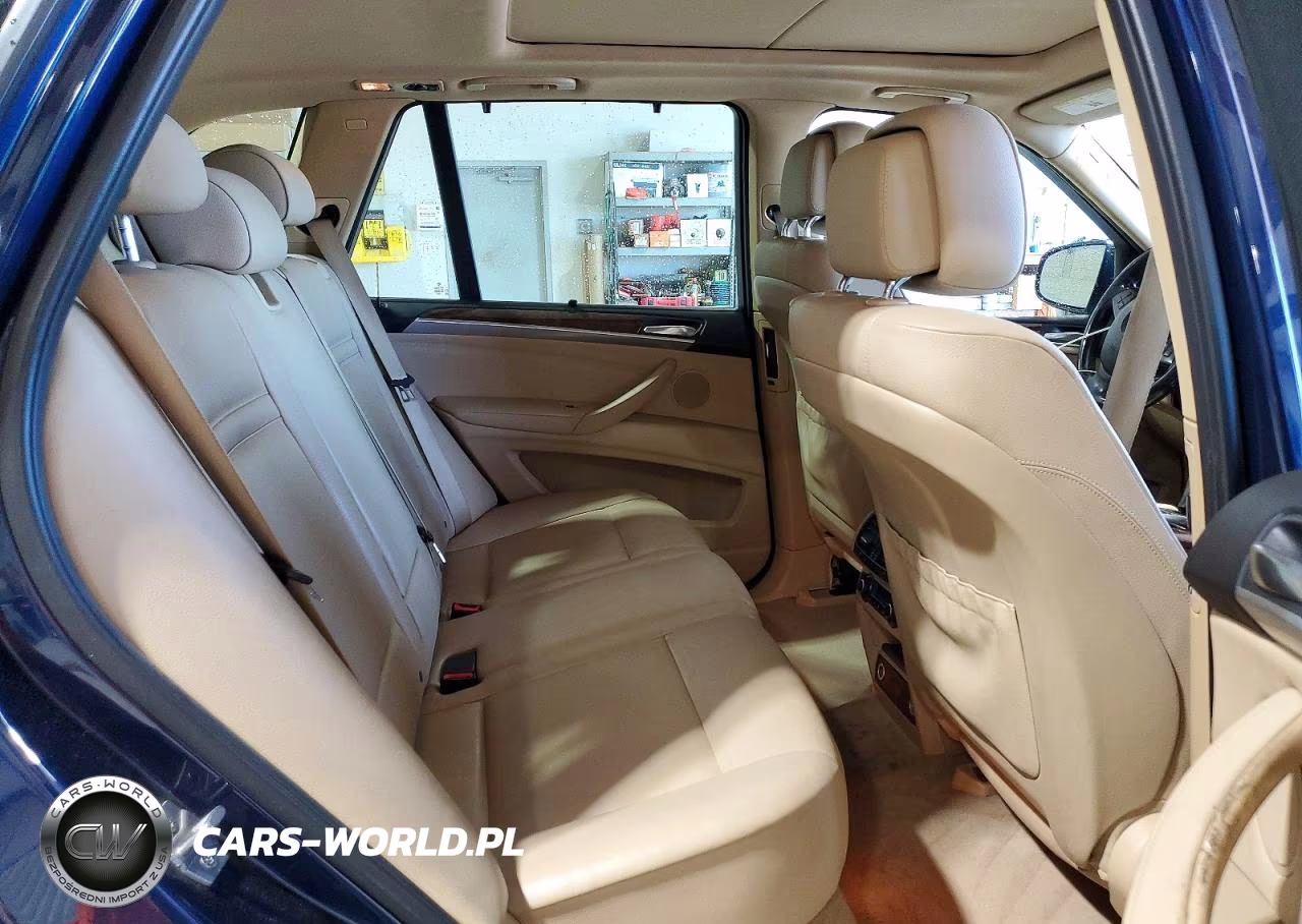 2013 BMW X5 xDrive35I VIN:5UXZV4C56D0B14700 - 11