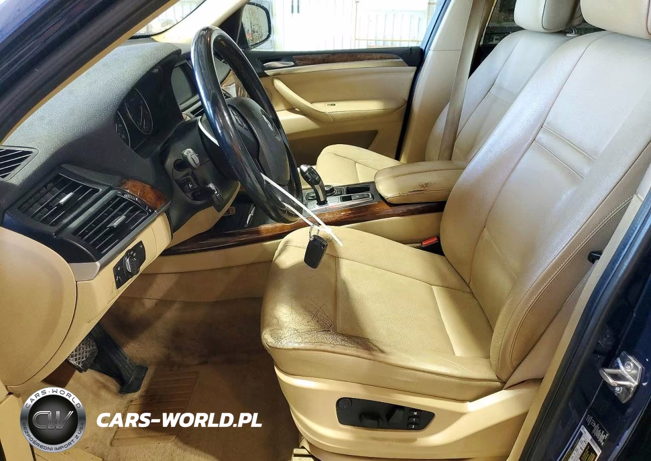 2013 BMW X5 xDrive35I VIN:5UXZV4C56D0B14700 - 7