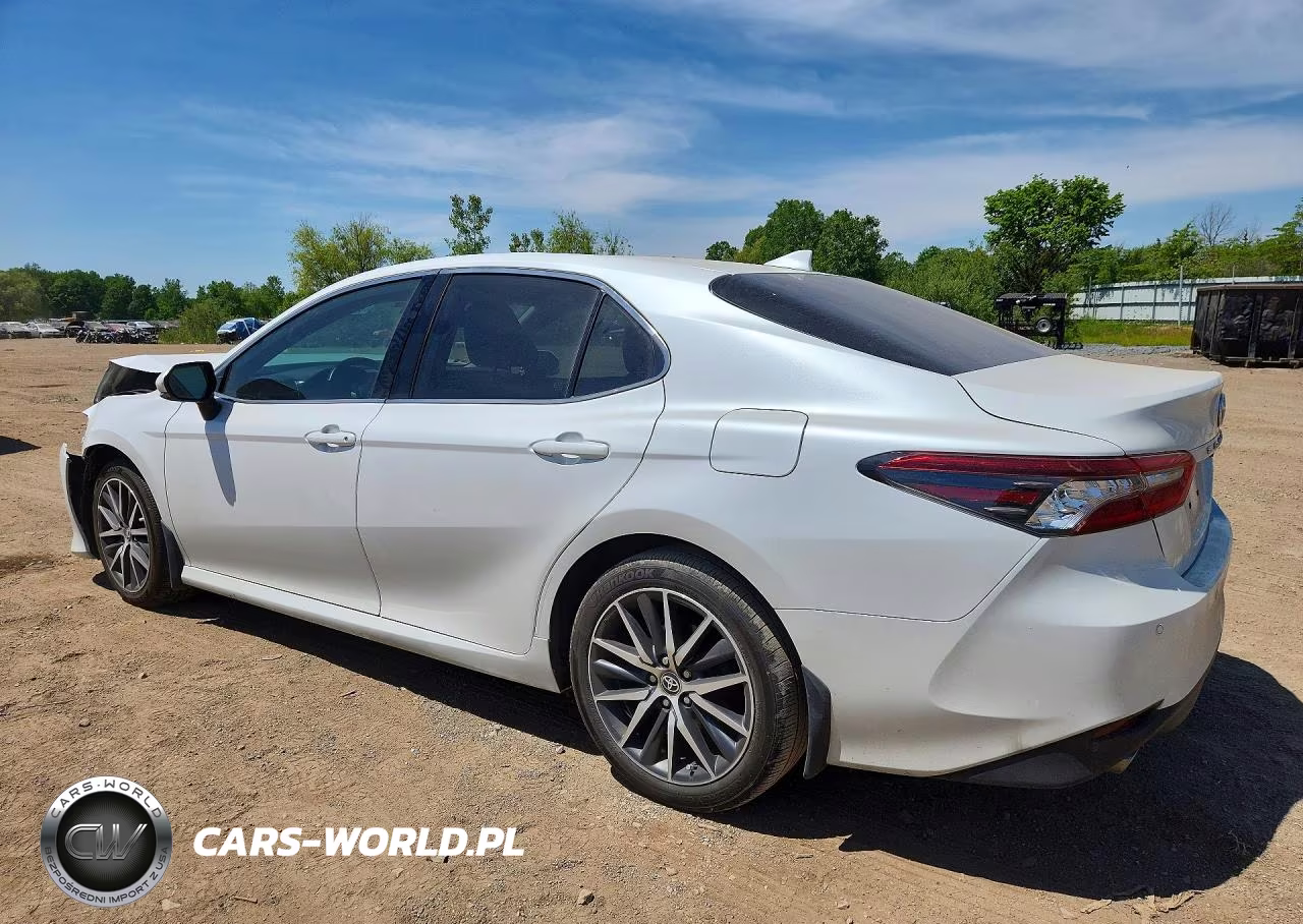 2022 Toyota Camry Xle VIN:4T1F31AK5NU579022 - 2
