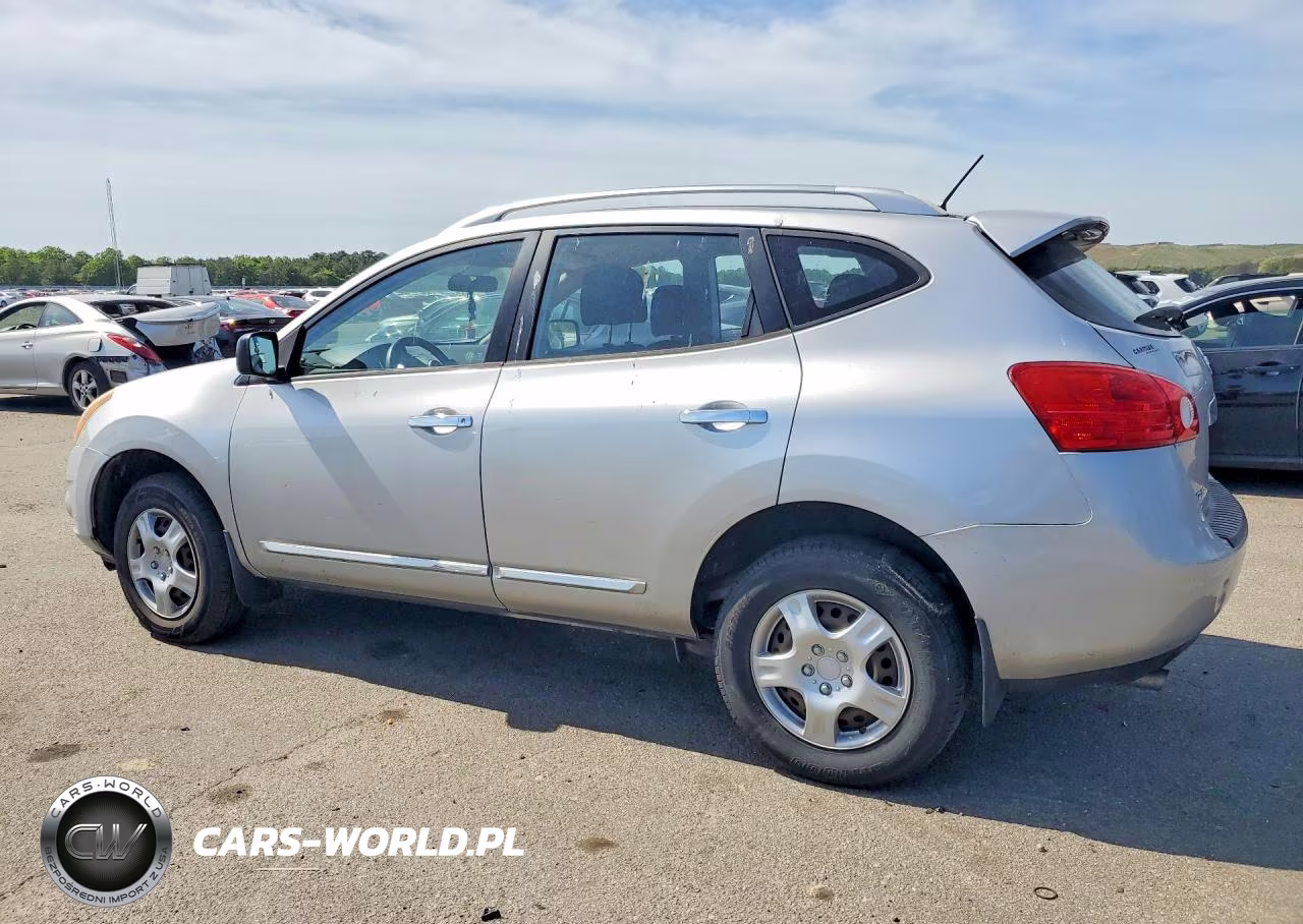 2015 Nissan Rogue Select S VIN:JN8AS5MV2FW757199 - 2