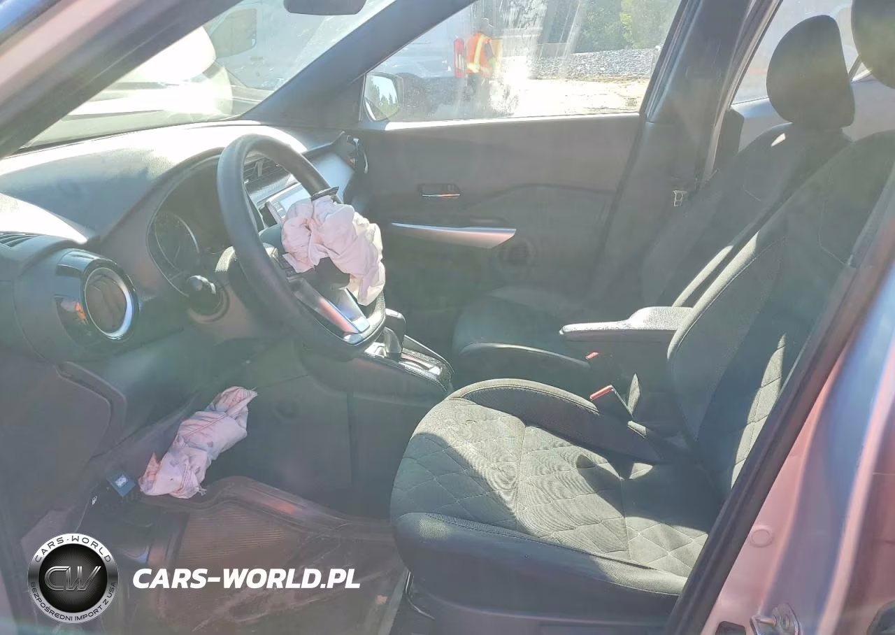 2020 Nissan Kicks Sv VIN:3N1CP5CV8LL551543 - 7