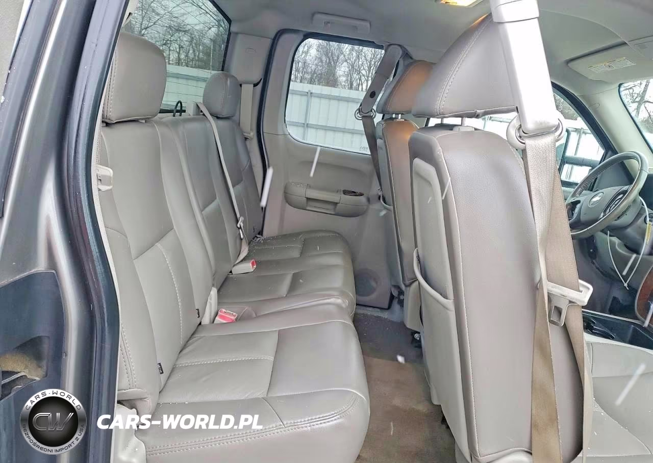 2008 Chevrolet Silverado K2500 Heavy Duty VIN:1GCHK29K38E103537 - 10