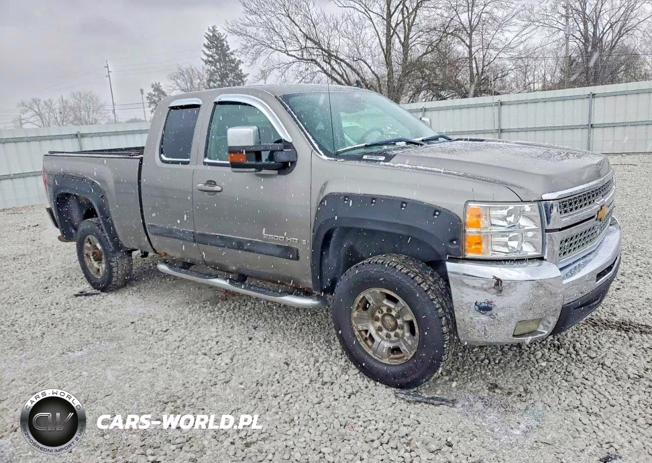 2008 Chevrolet Silverado K2500 Heavy Duty VIN:1GCHK29K38E103537 - 4