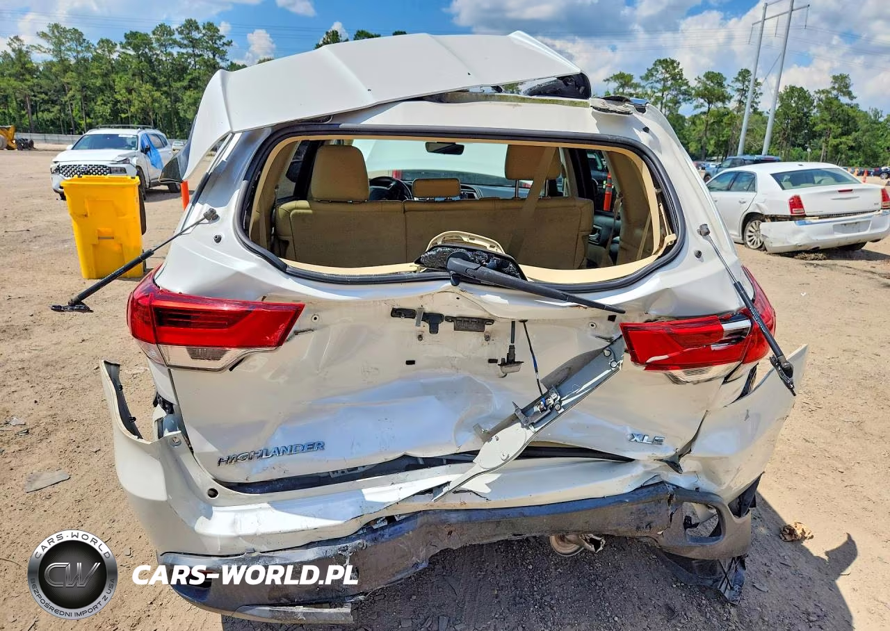 2019 Toyota Highlander Xle VIN:5TDKZRFH7KS568164 - 6