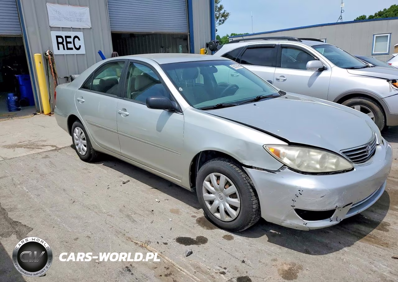 2005 Toyota Camry Standard VIN:JTDBE32K550302451 - 4