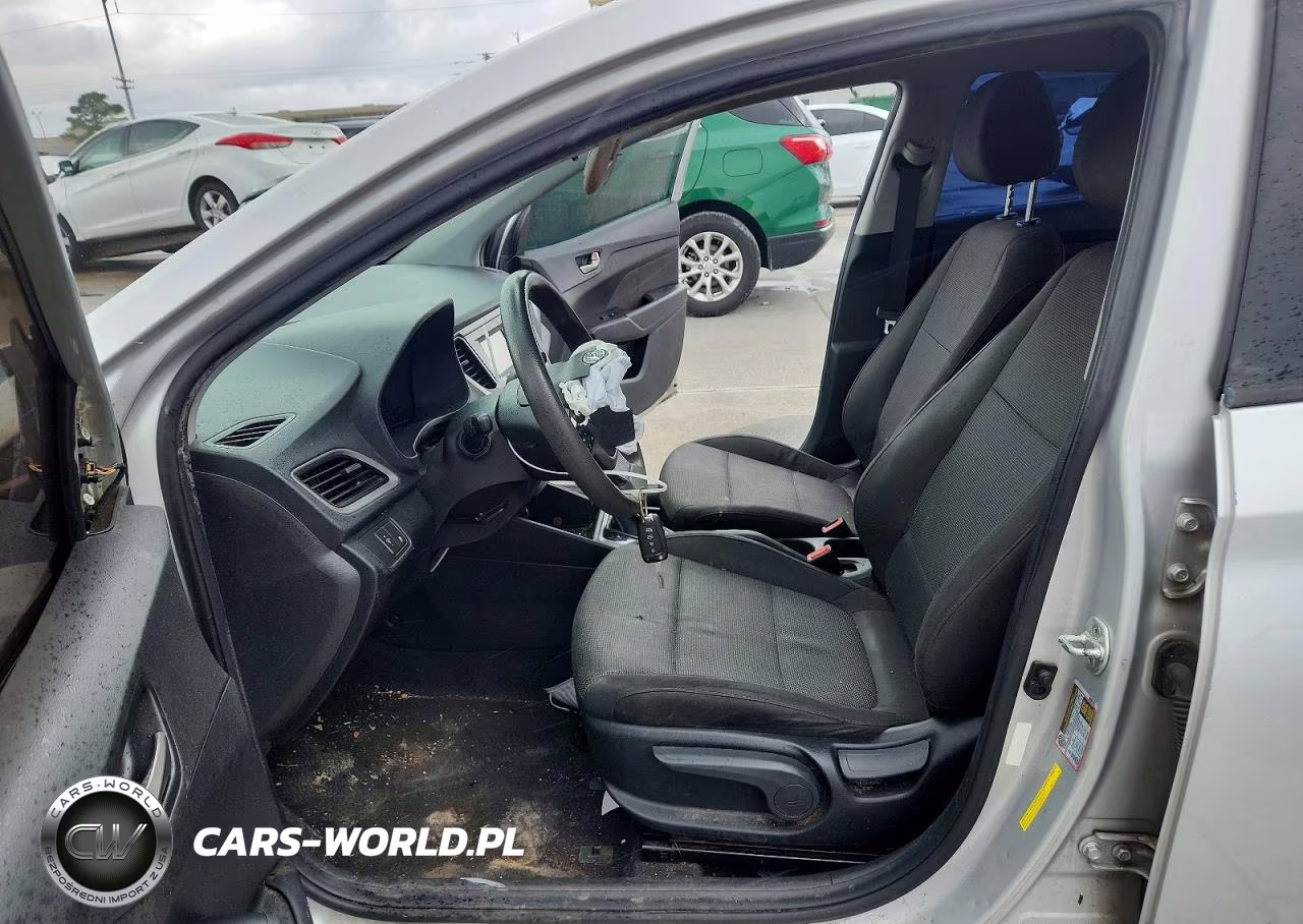 2019 Hyundai Accent Se VIN:3KPC24A34KE047713 - 7