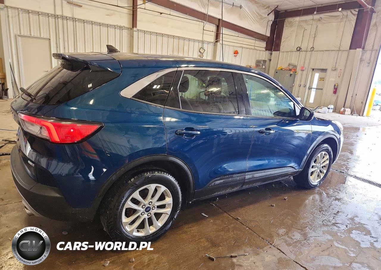 2020 Ford Escape Se VIN:1FMCU9G61LUC26587 - 3