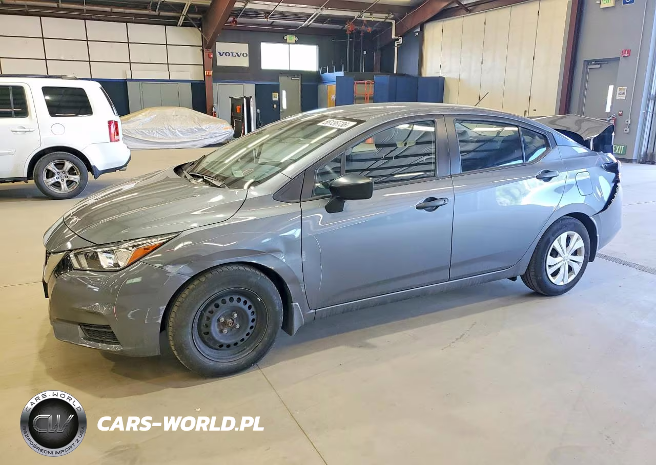 2021 Nissan Versa S – zdjęcie 1 z 13