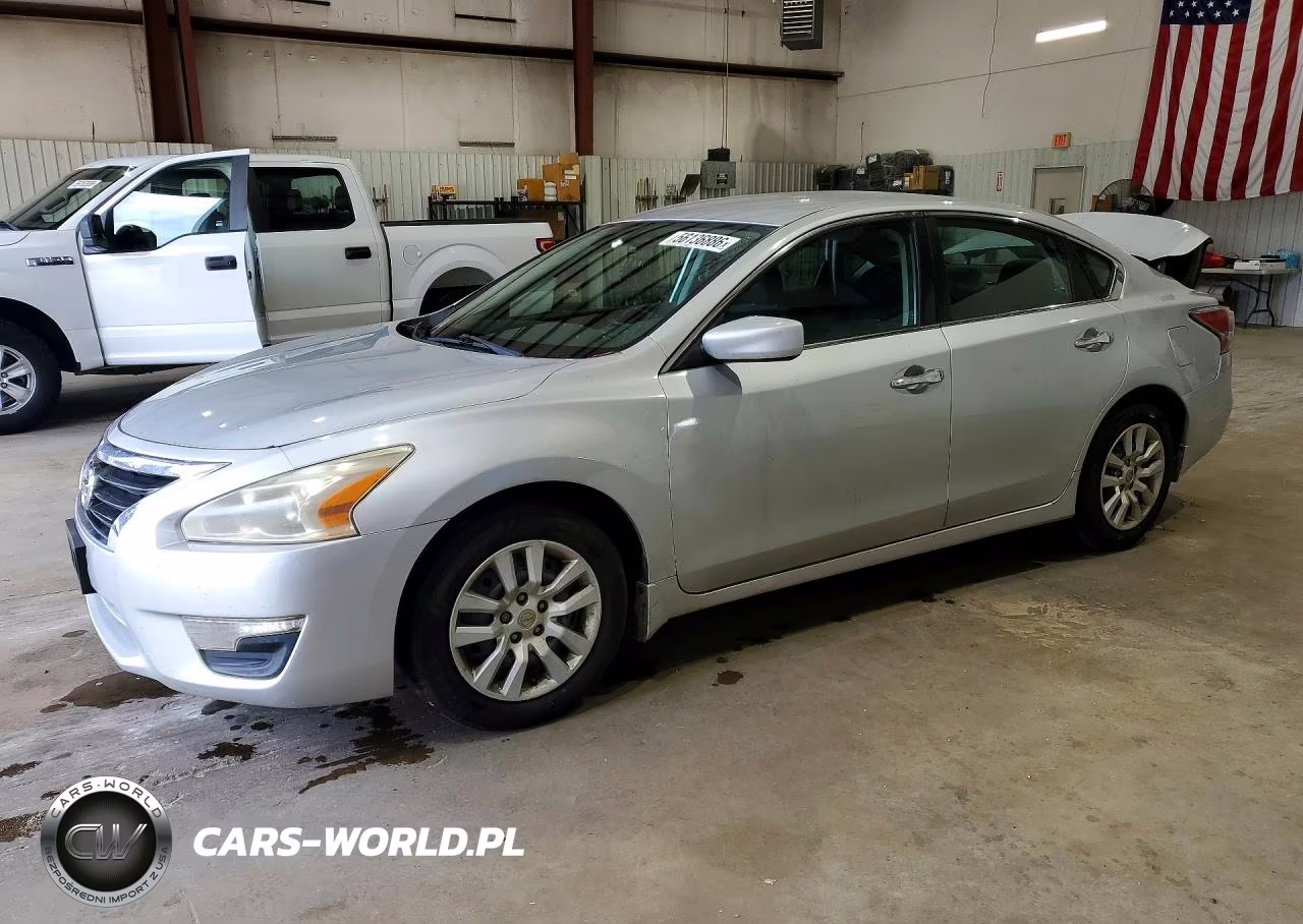 2015 Nissan Altima 2.5 S – zdjęcie 1 z 12