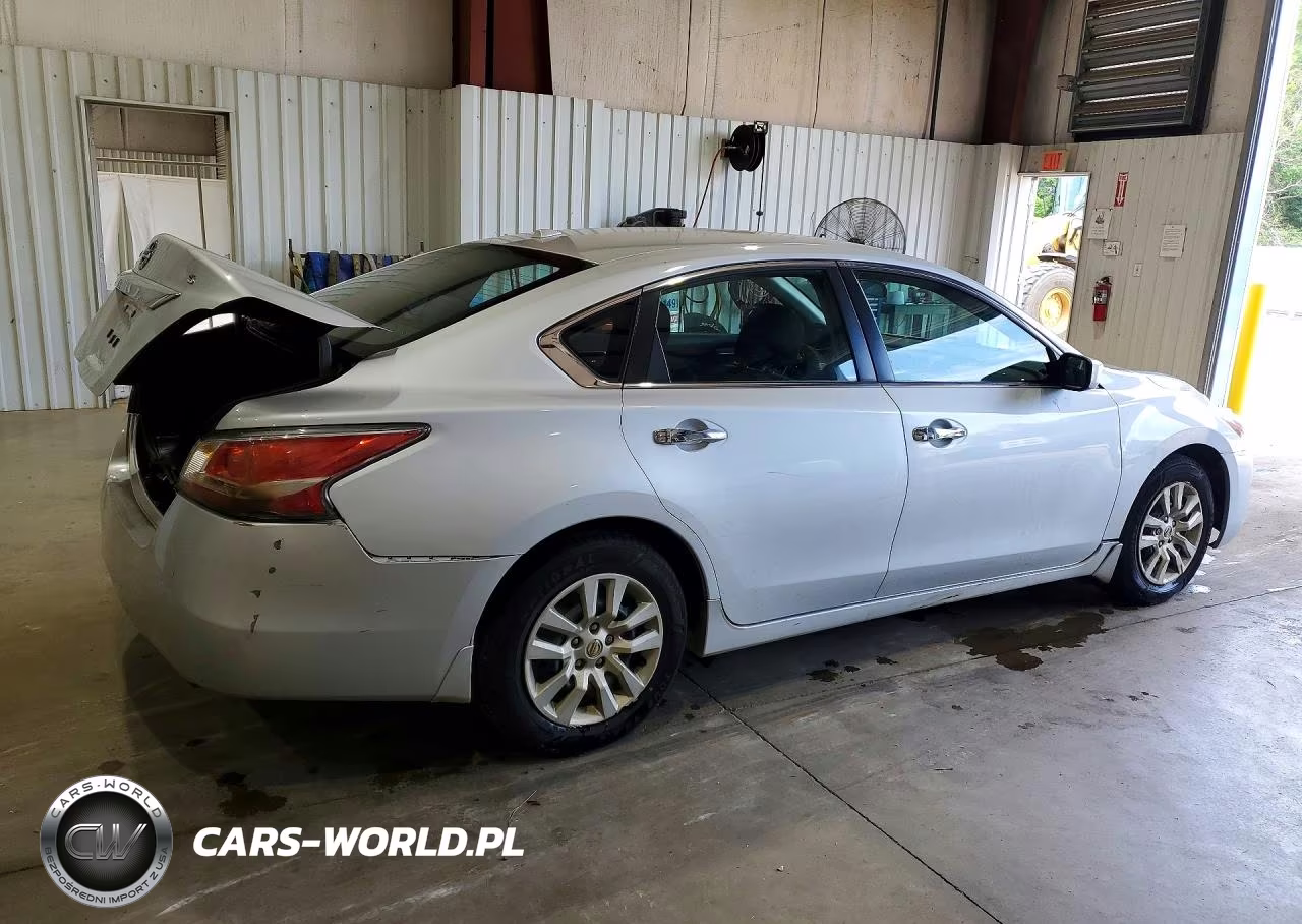 2015 Nissan Altima 2.5 S VIN:1N4AL3AP1FN338291 - 3