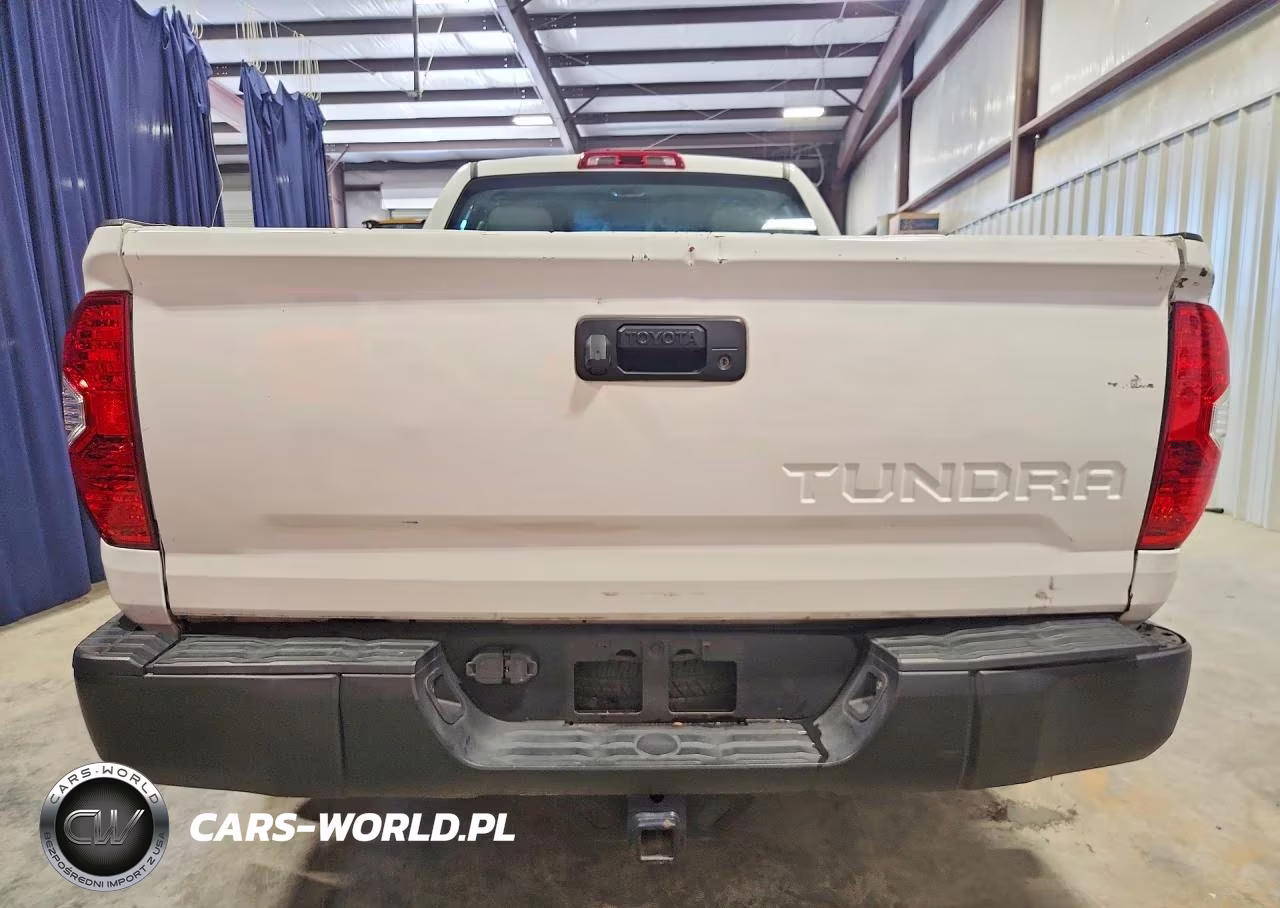2018 Toyota Tundra Sr VIN:5TFRY5F1XJX242929 - 6
