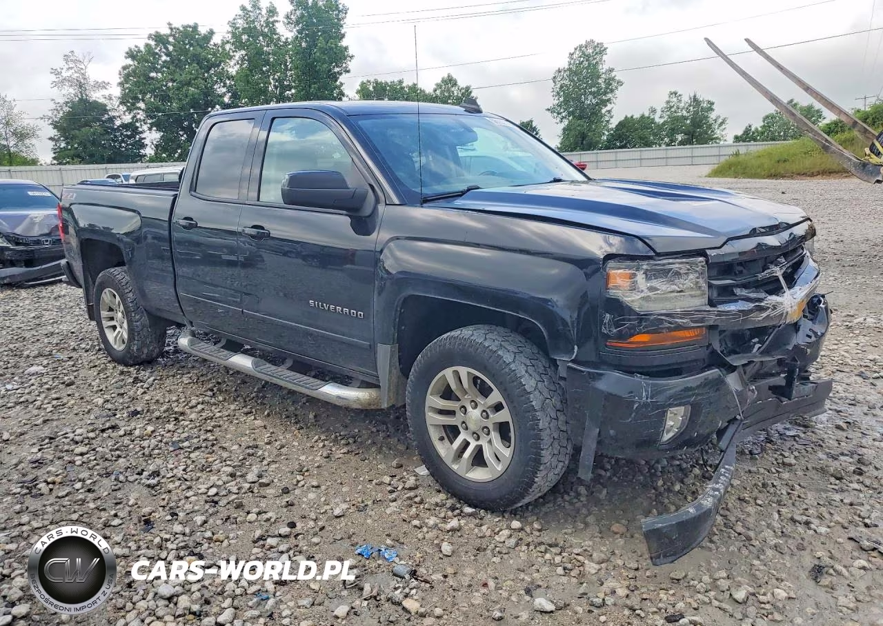 2018 Chevrolet Silverado K1500 Lt VIN:1GCVKREC0JZ110180 - 4