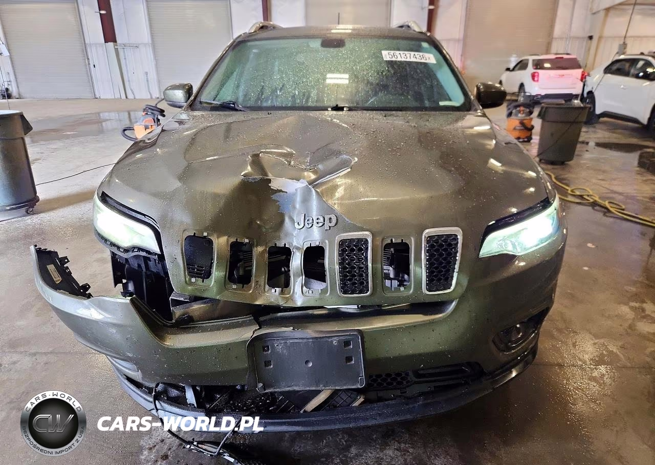 2019 Jeep Cherokee Latitude Plus VIN:1C4PJMLB8KD305029 - 5