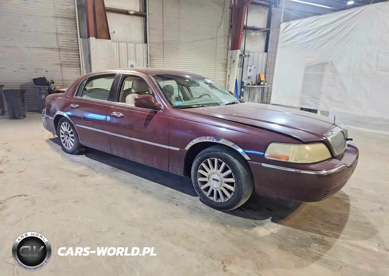 2004 Lincoln Town Car Executive VIN:1LNHM81W34Y635239 - 4