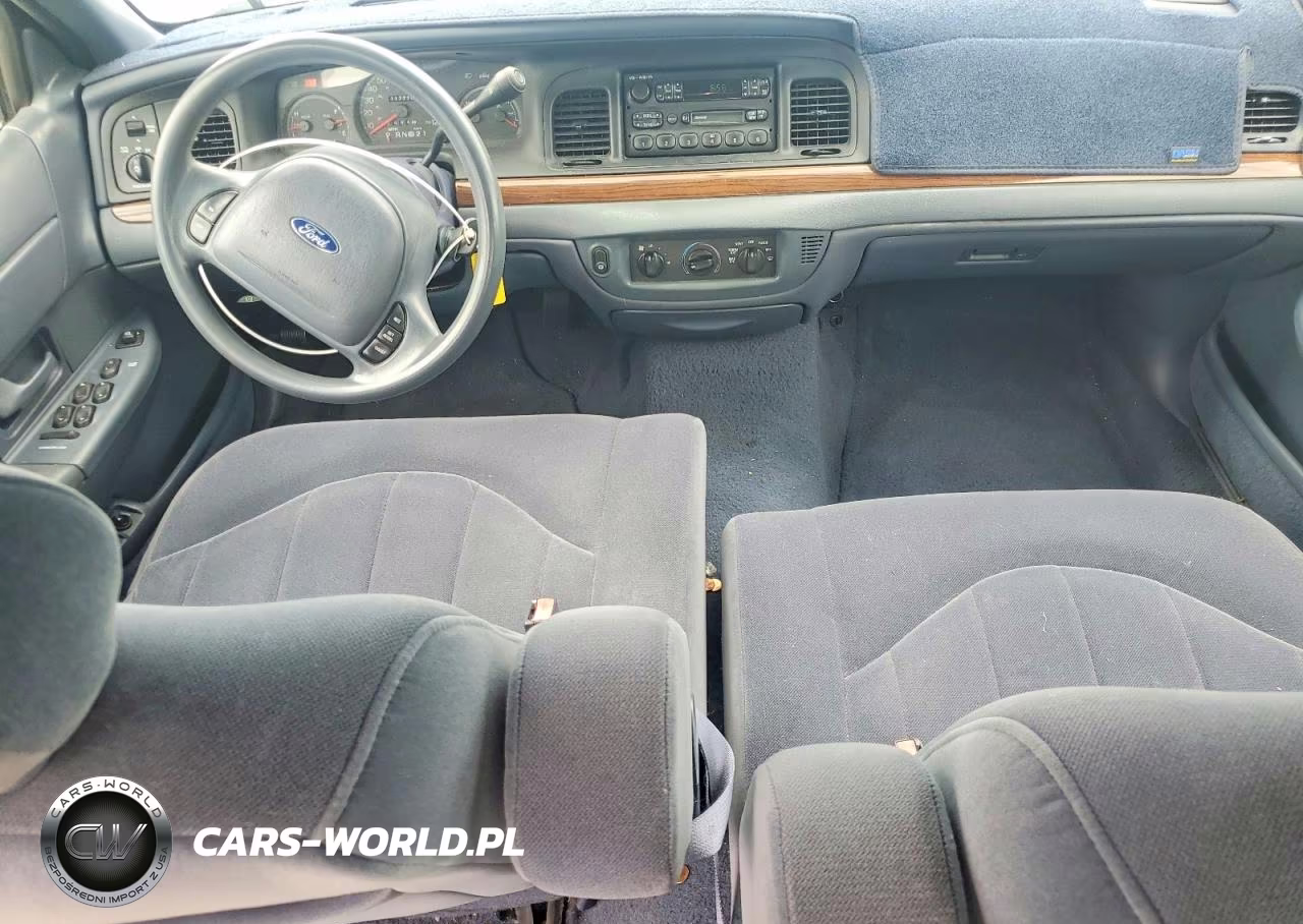 2001 Ford Crown Victoria VIN:2FAFP73W01X178126 - 8