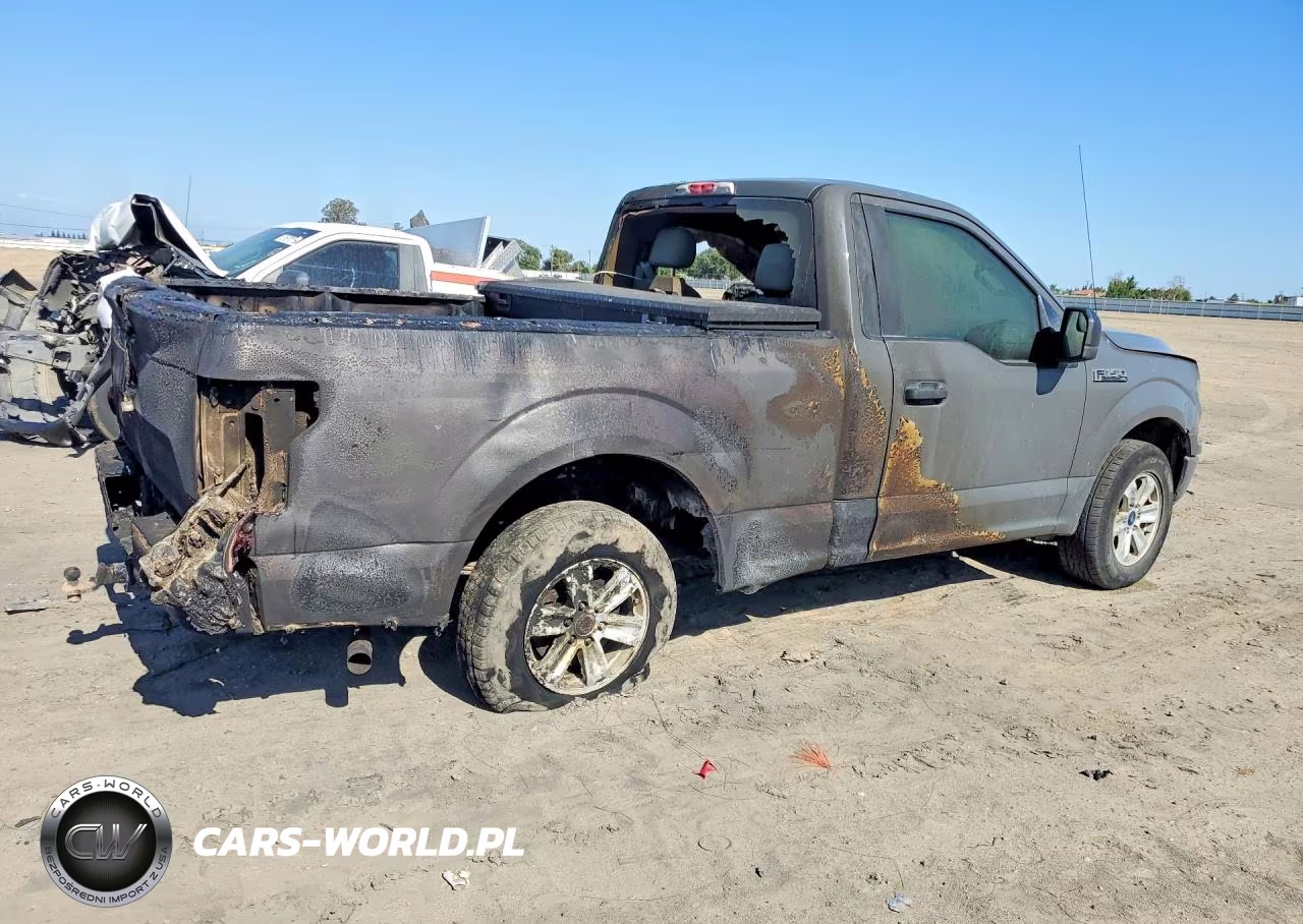 2018 Ford F150 VIN:1FTMF1CBXJFC88871 - 3