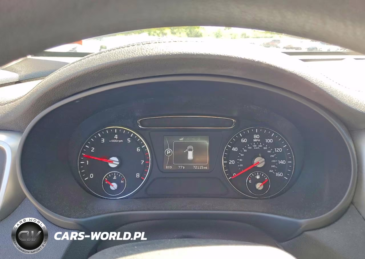 2018 Kia Sorento Lx VIN:5XYPG4A33JG351166 - 9