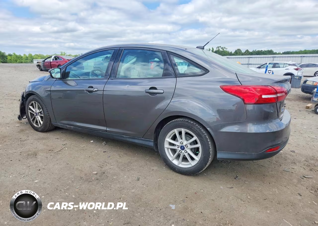 2015 Ford Focus Se VIN:1FADP3F21FL302577 - 2