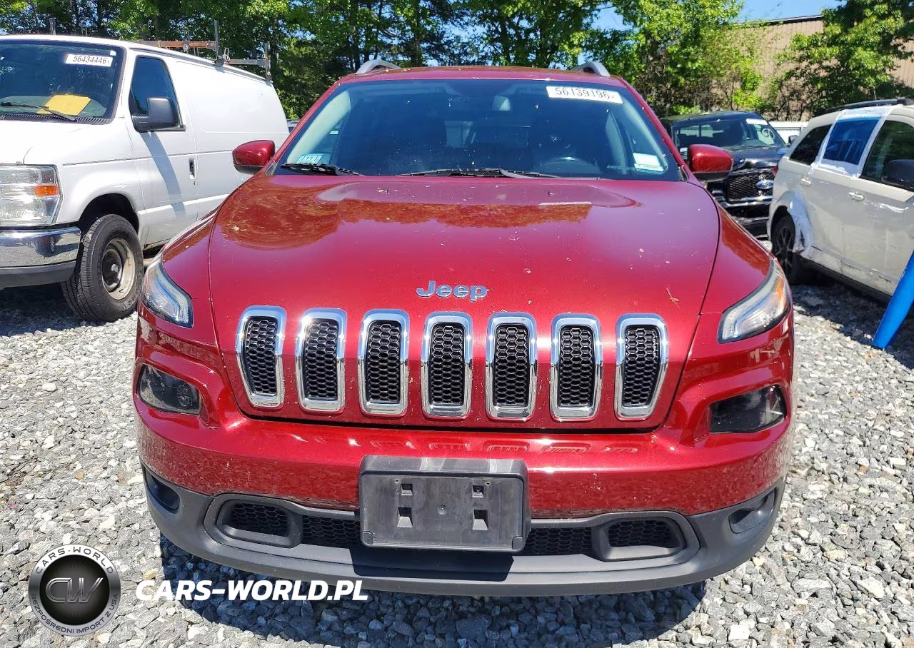 2014 Jeep Cherokee Latitude VIN:1C4PJMCB9EW201402 - 5