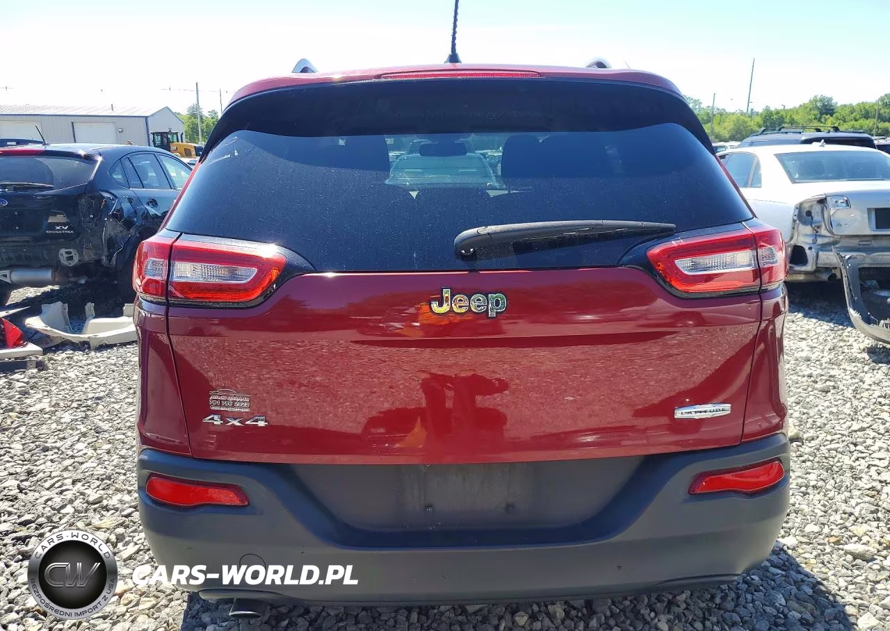 2014 Jeep Cherokee Latitude VIN:1C4PJMCB9EW201402 - 6