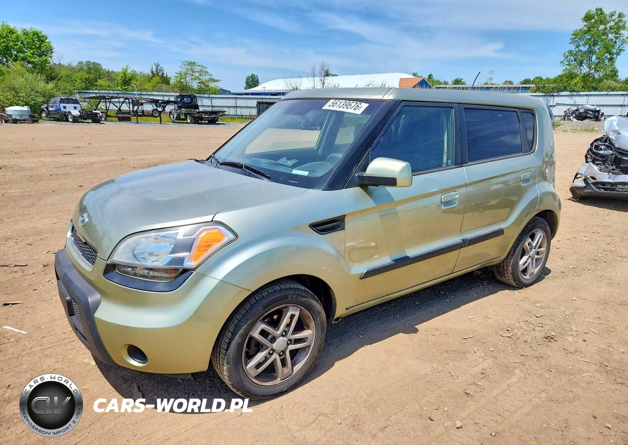 2010 Kia Soul +