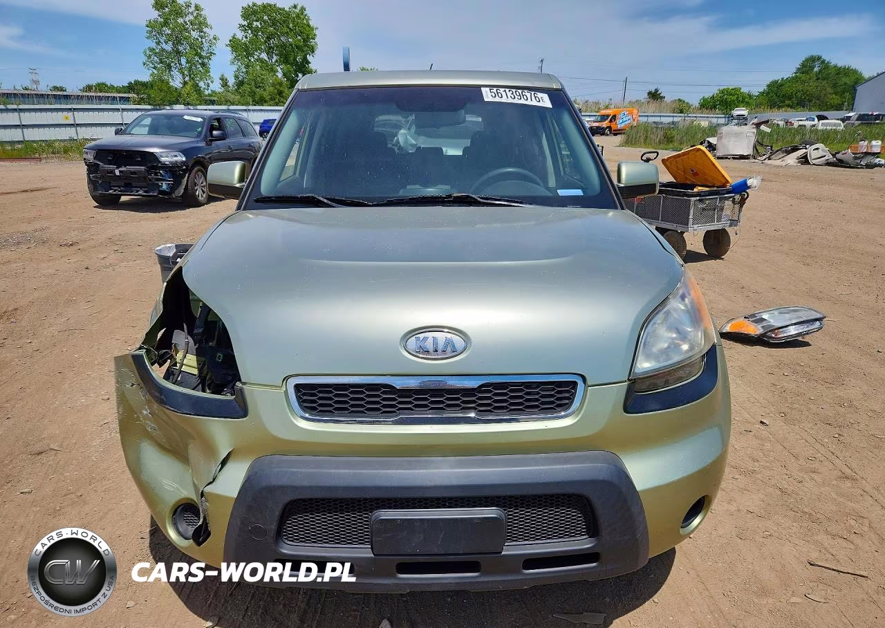 2010 Kia Soul + VIN:KNDJT2A20A7178359 - 5