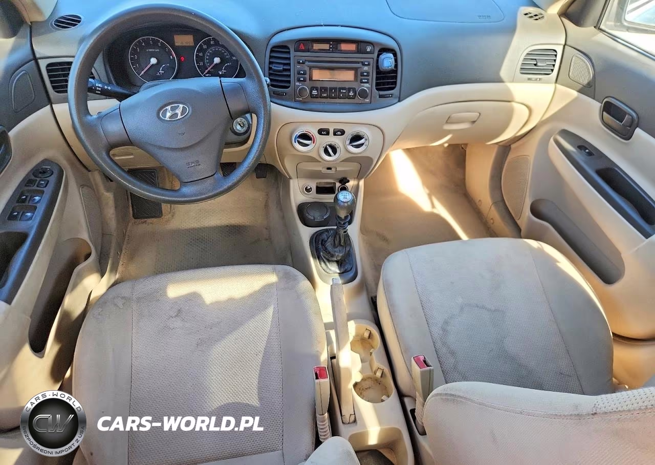 2006 Hyundai Accent Gls VIN:KMHCN46C26U010050 - 8