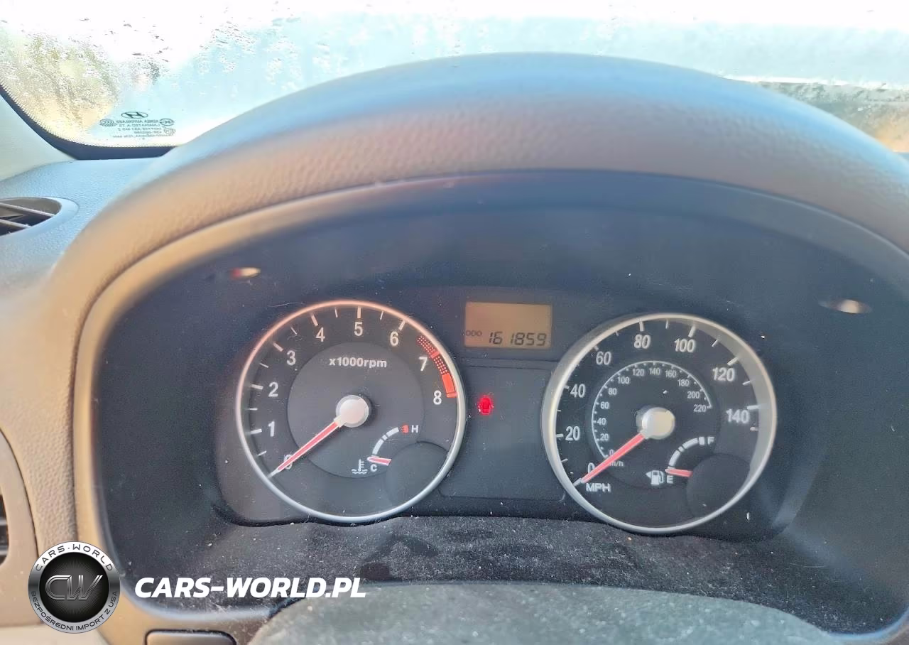 2006 Hyundai Accent Gls VIN:KMHCN46C26U010050 - 9