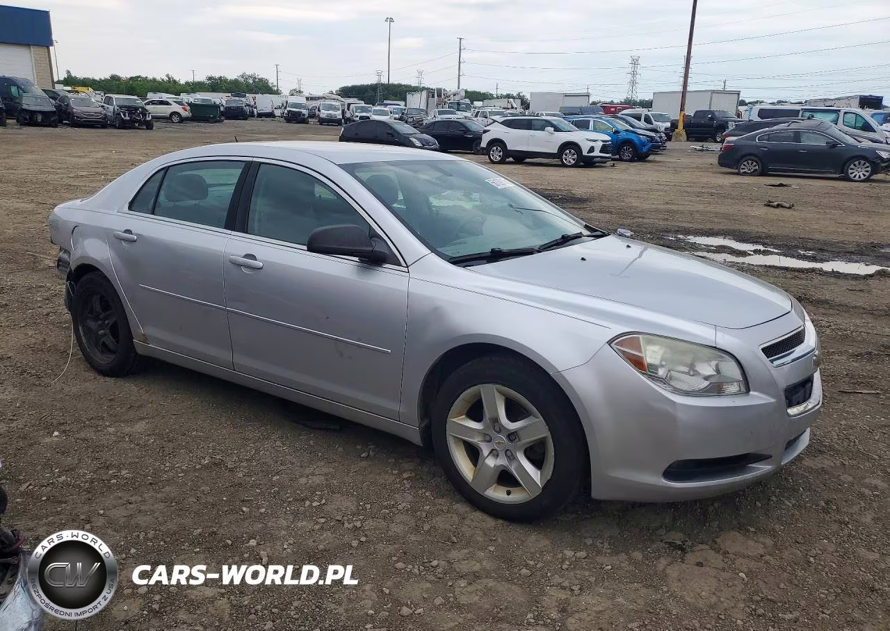 2010 Chevrolet Malibu Ls VIN:1G1ZB5EBXA4133120 - 4