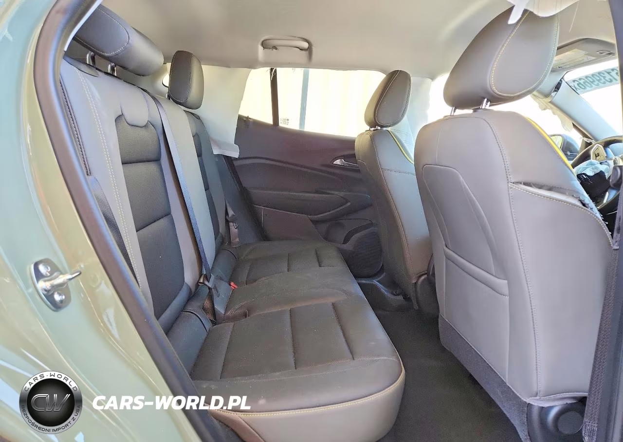 2026 Chevrolet Trax Activ VIN:KL77LKEP9TC071947 - 11
