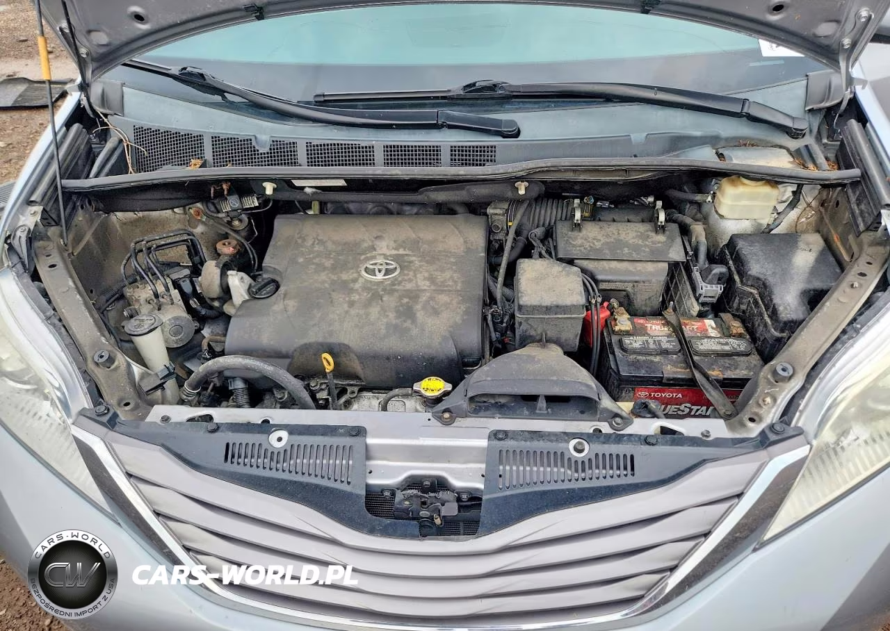 2015 Toyota Sienna Xle 8-Passenger VIN:5TDYK3DC3FS650112 - 11