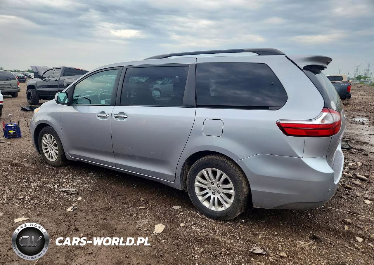 2015 Toyota Sienna Xle 8-Passenger VIN:5TDYK3DC3FS650112 - 2