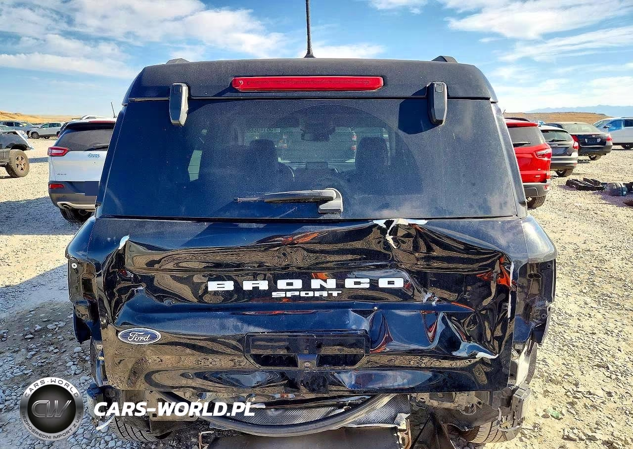 2021 Ford Bronco Sport Outer Banks VIN:3FMCR9C62MRA34739 - 6