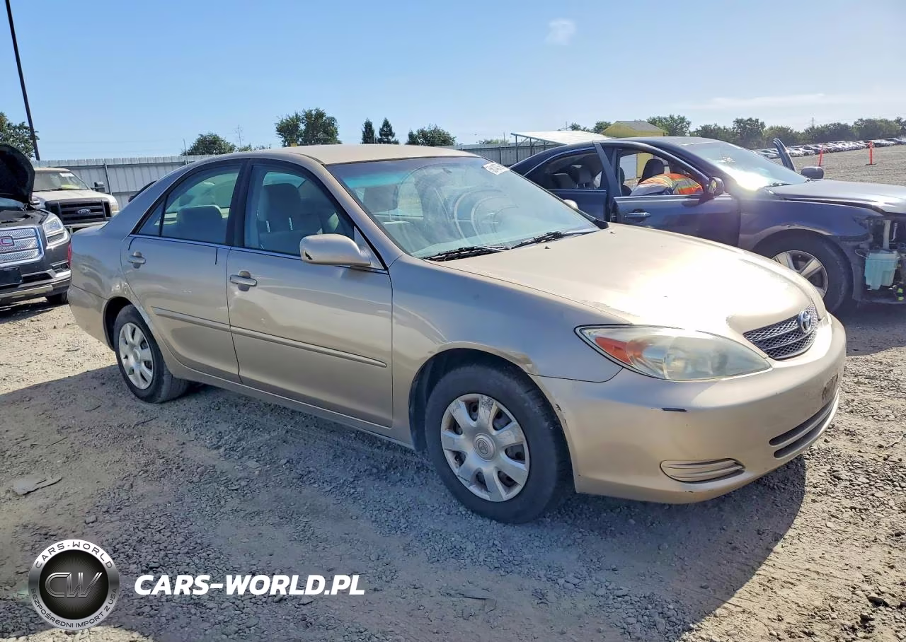 2003 Toyota Camry Le VIN:4T1BE32K83U154894 - 4