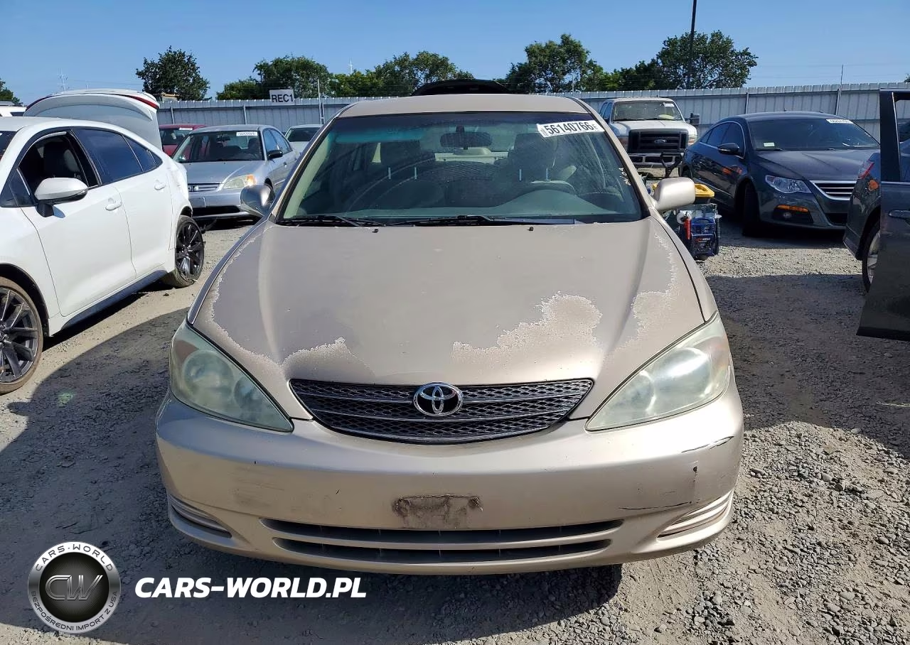 2003 Toyota Camry Le VIN:4T1BE32K83U154894 - 5