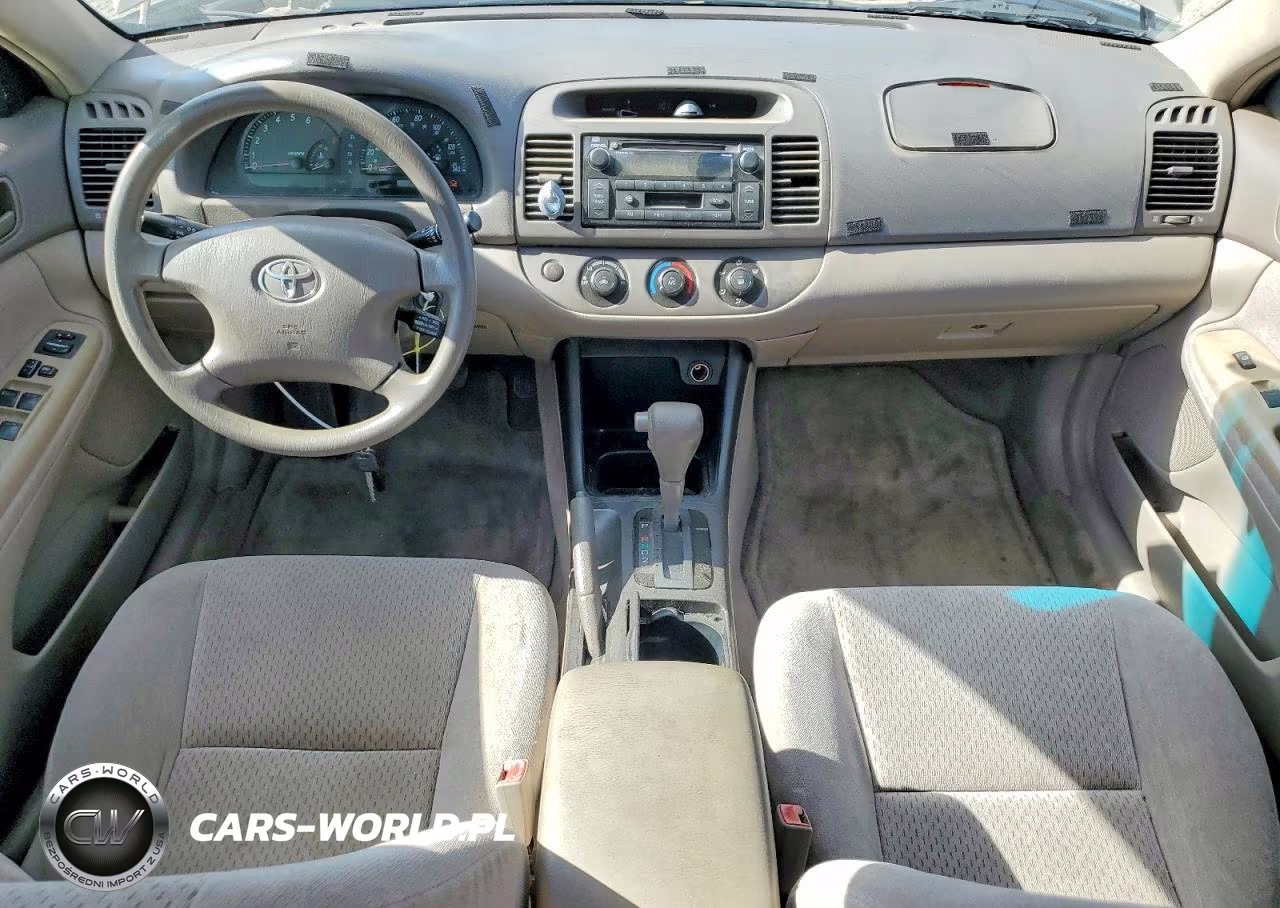 2003 Toyota Camry Le VIN:4T1BE32K83U154894 - 8