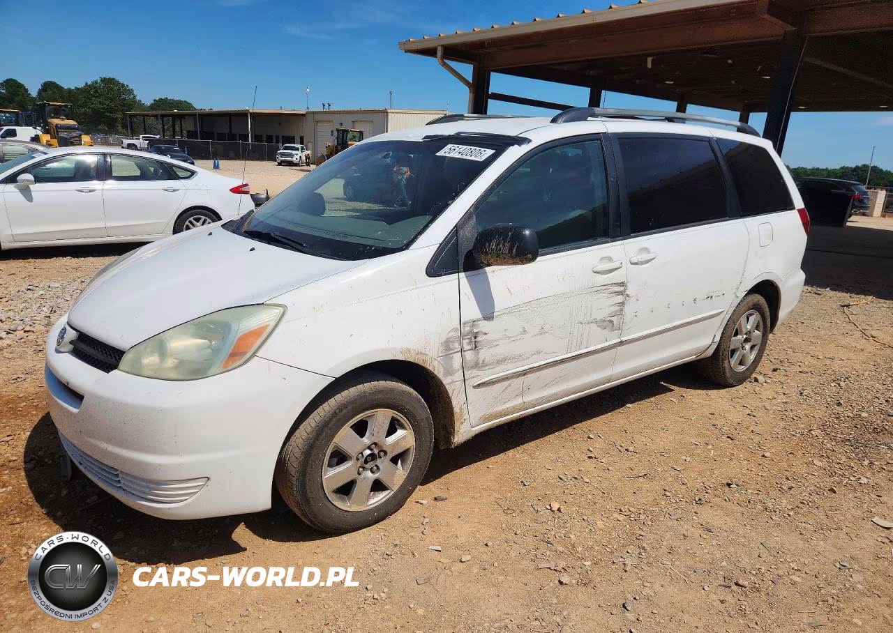 2004 Toyota Sienna Le 7 Passenger