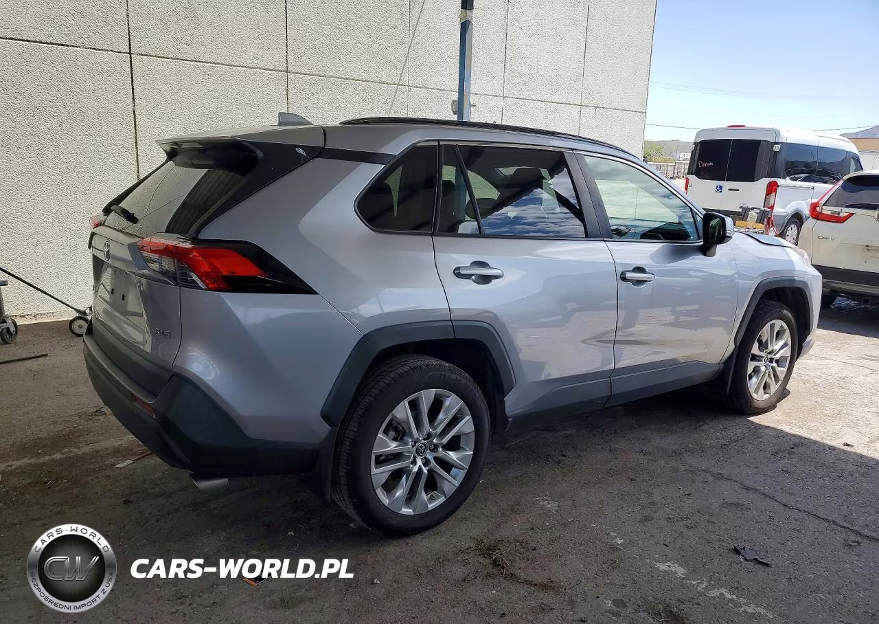 2019 Toyota Rav4 Xle Premium VIN:JTMC1RFV4KD030339 - 3